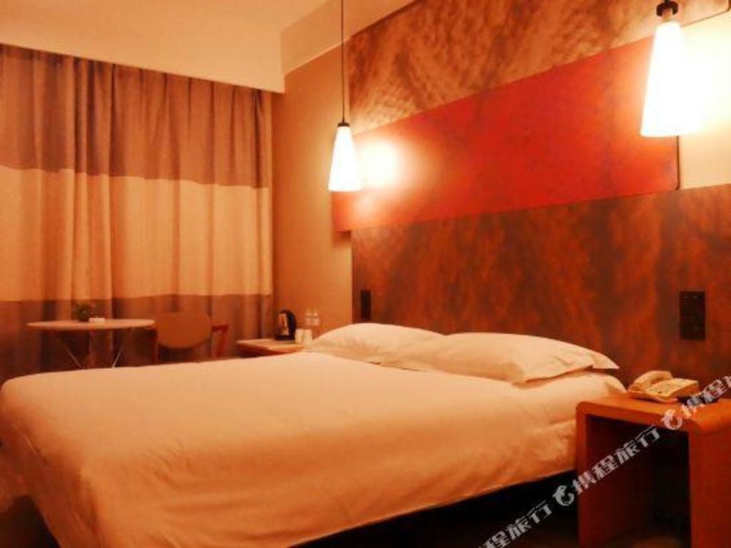 Ibis Nanchang Zhongshan Road Pedestrian Street Hotel Екстериор снимка